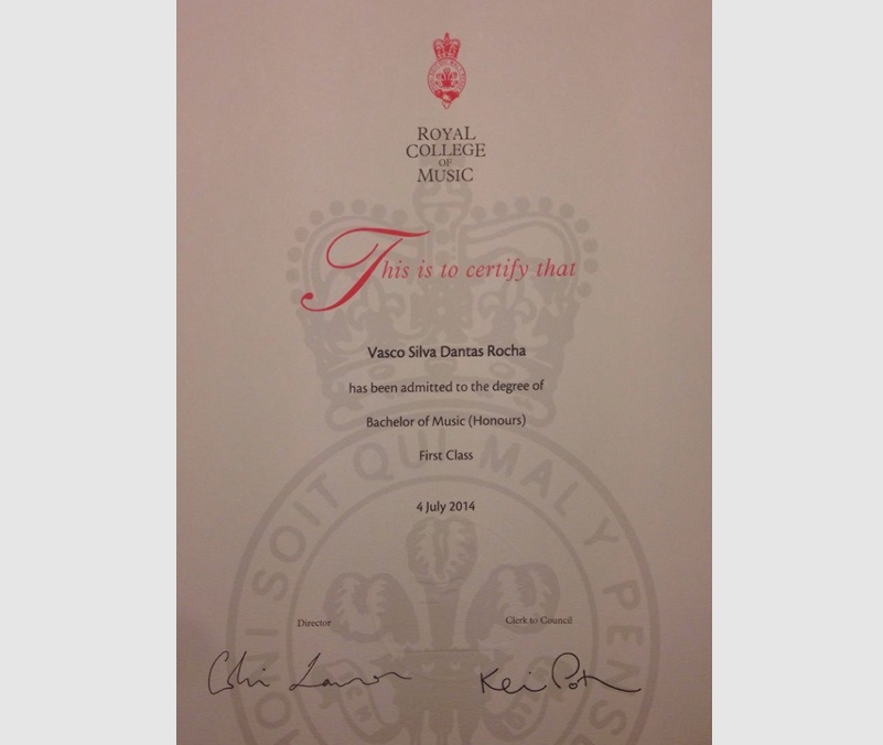Certificate from London Royal College of Music Bachelor of Music with Hounors with Distinction, London 2014
